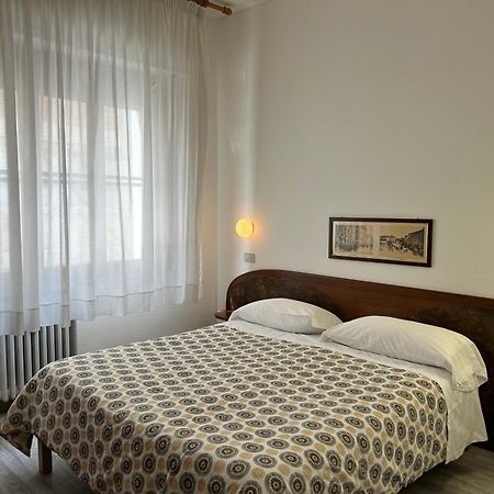 Hotel Cecile Πίζα Εξωτερικό φωτογραφία
