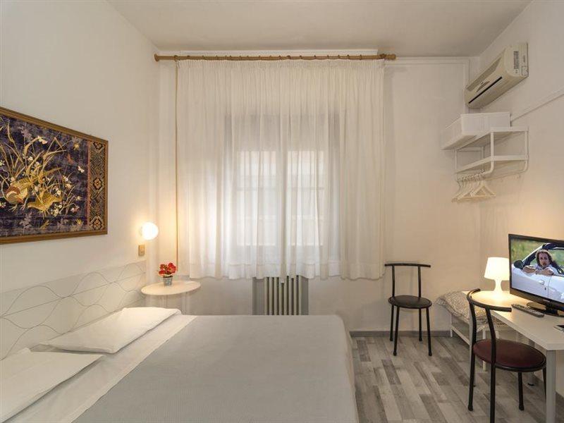 Hotel Cecile Πίζα Εξωτερικό φωτογραφία