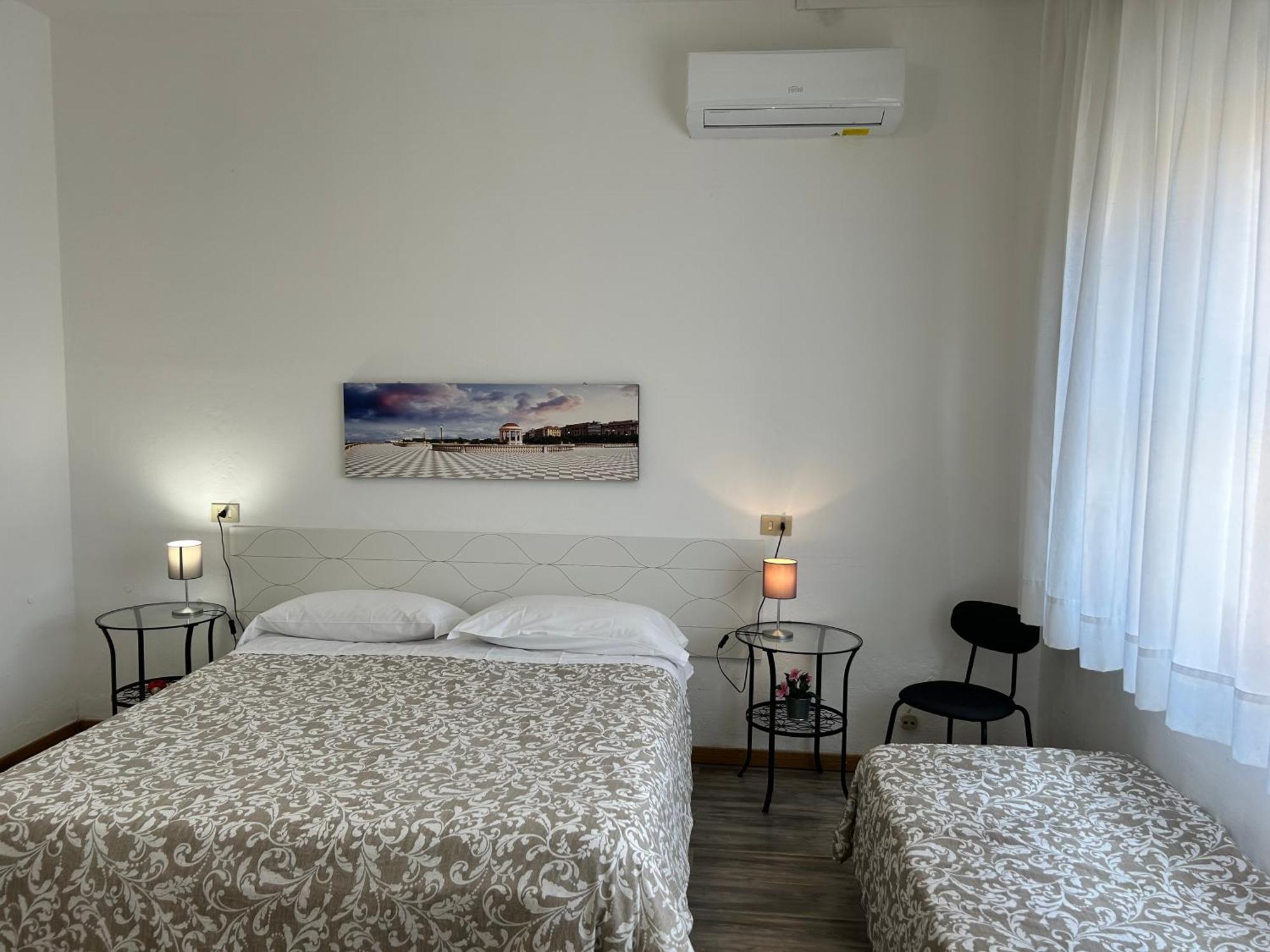 Hotel Cecile Πίζα Εξωτερικό φωτογραφία