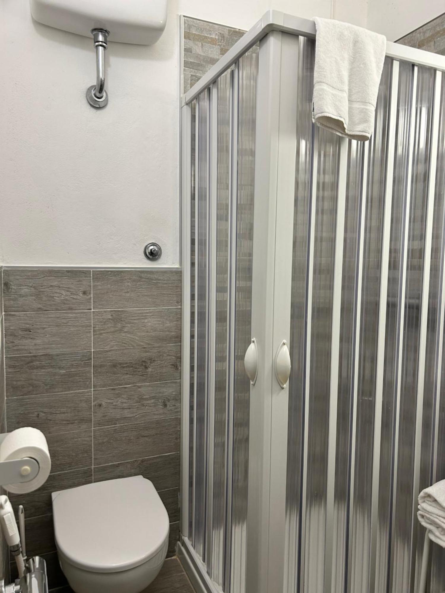 Hotel Cecile Πίζα Εξωτερικό φωτογραφία