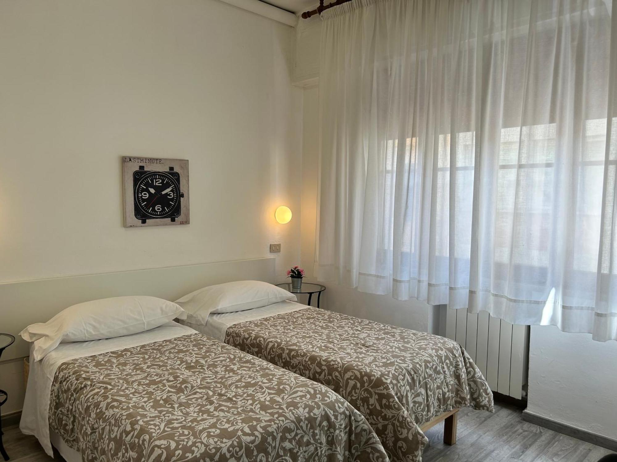 Hotel Cecile Πίζα Εξωτερικό φωτογραφία