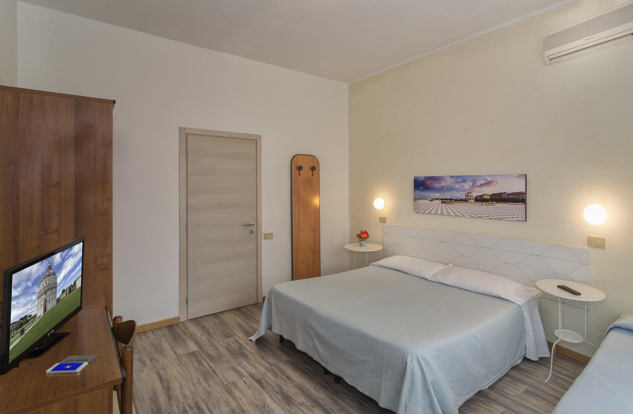 Hotel Cecile Πίζα Εξωτερικό φωτογραφία