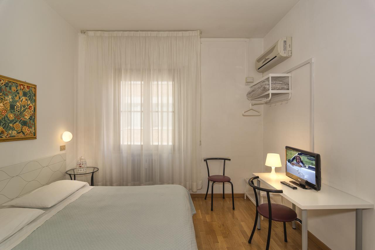 Hotel Cecile Πίζα Εξωτερικό φωτογραφία